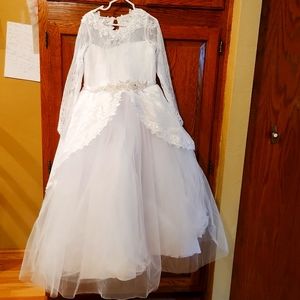 Little girls flower/first communion dress.